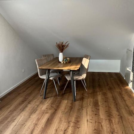 Ferienwohnung Lidu-Jene Eislingen Zewnętrze zdjęcie